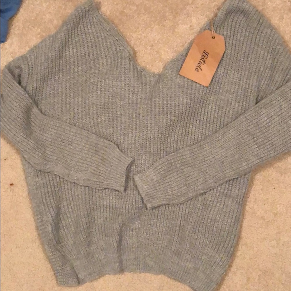 Knot sweater